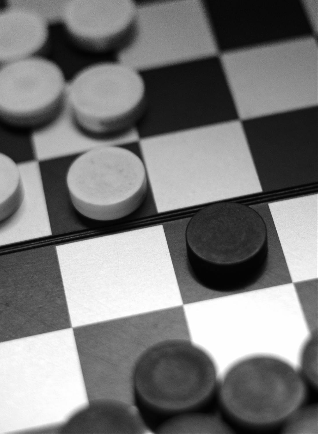 Mastering the Rules of Checkers: Essential Tips for Online Gamers